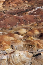 PaintedHillsSouthOfLakeEyre_1007