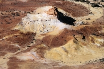 PaintedHillsSouthOfLakeEyre_1053