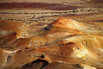 LakeEyre_PaintedHills_1002