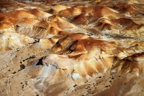 LakeEyre_PaintedHills_1006