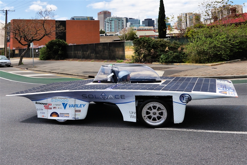 <b>_SolarCar_DSC00833_</b>