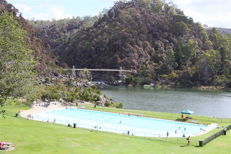 Tasmania_Launceston_1902_800px