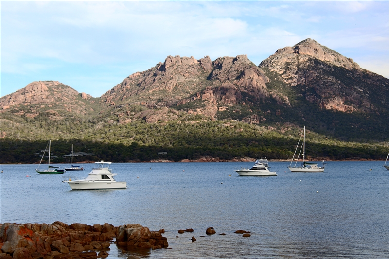 Tasmania_TheHazards_2211_800px