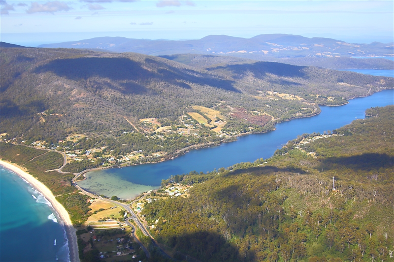 Tasmania_Heli_TasmanPen_TheNeck_0689_m_4_800px